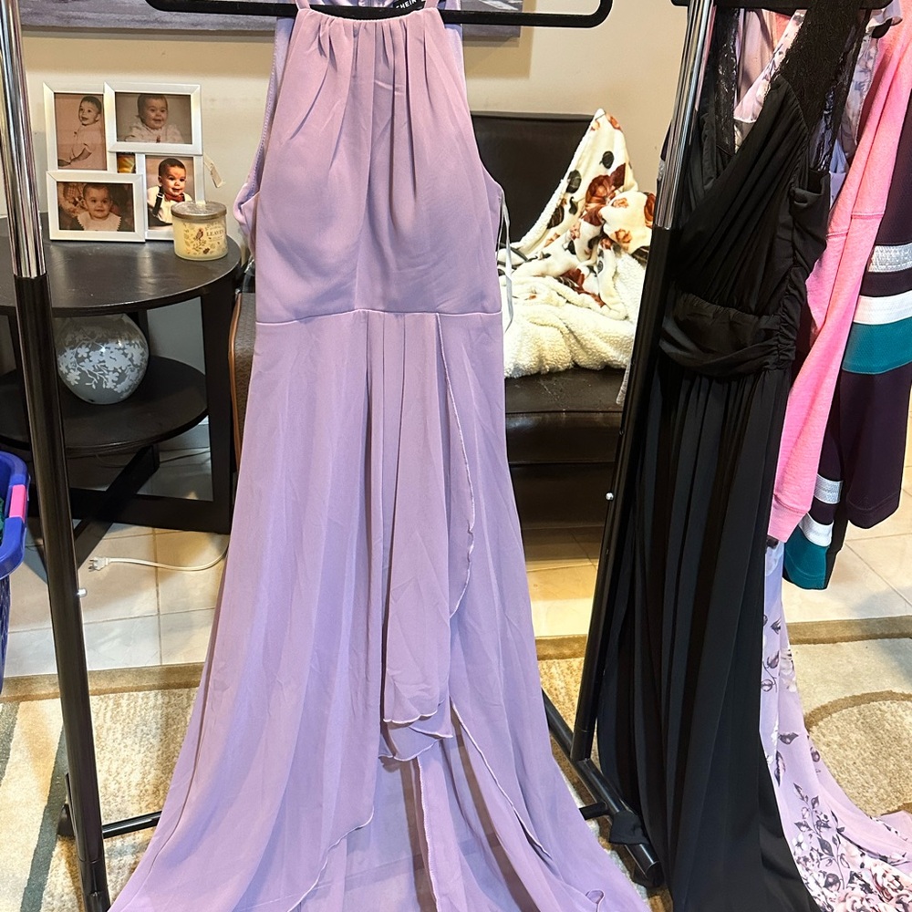 Elegant Lavender Sleeveless Dress